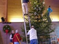2025-12-20-CLC-Christma-Decorating-DSC04732