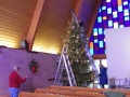 2022-12-17-CLC-Christmas-decorating-DSC00062