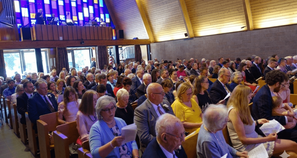 cheshire lutheran church sunday service